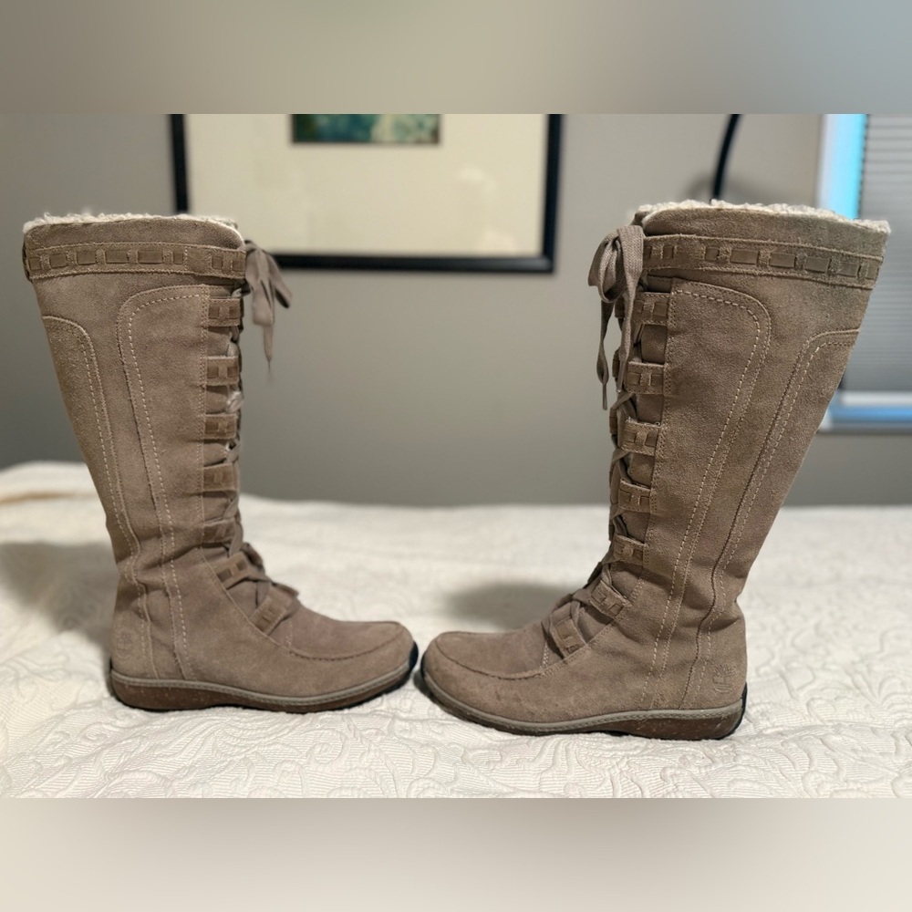 Gently Worn Timberland Grandby Tan Suede Tall Boots - Picture 3 of 8